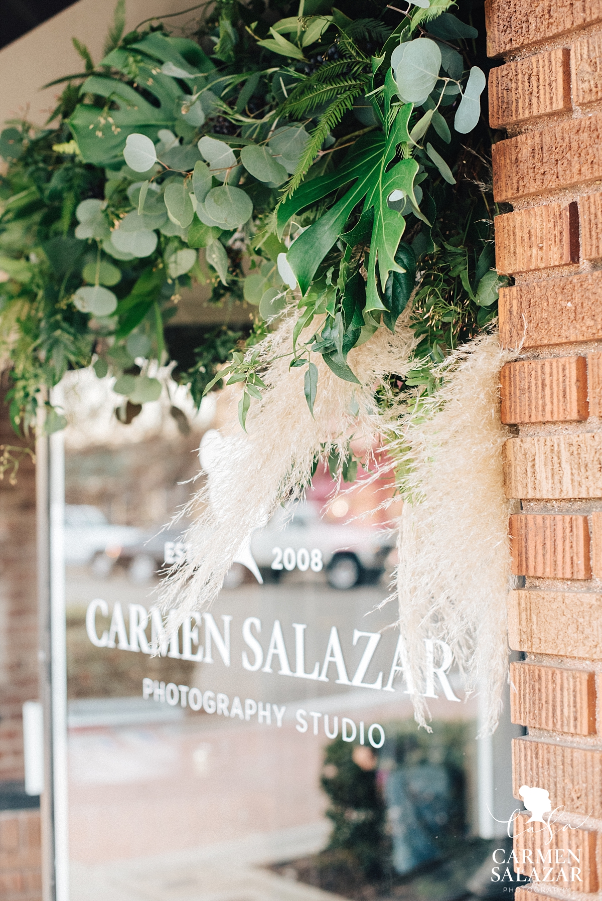 Tropical floral design at photography studio grand opening - Carmen Salazar