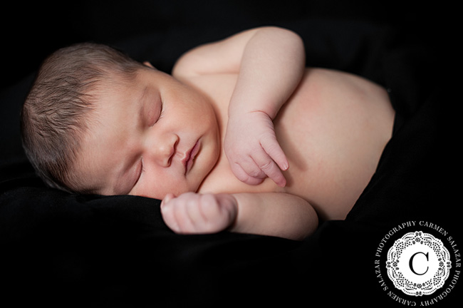 cute sleeping newborn photography