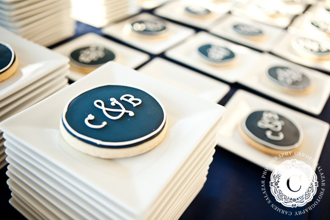 blue and white wedding cookies photos