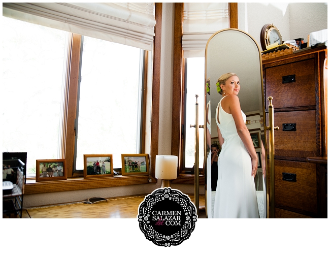 private home bridal portrait