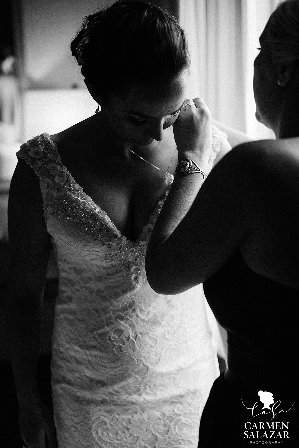 Black and White Bridal Portraits - Carmen Salazar 