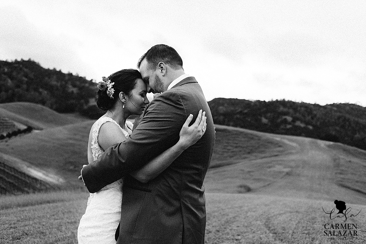 Intimate bride and groom photography - Carmen Salazar