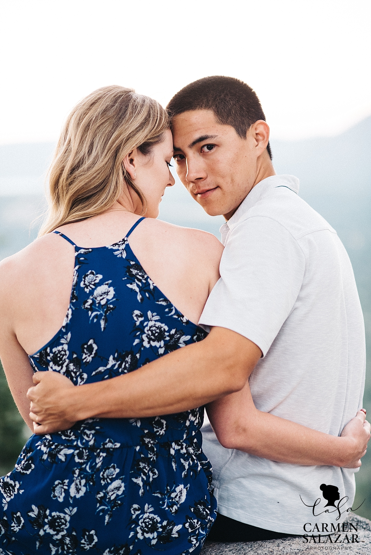 Echo Lake engagement portraits - Carmen Salazar