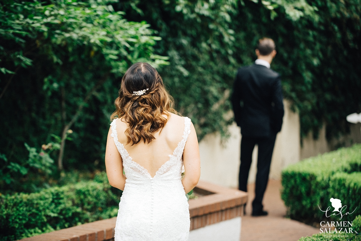 Gorgeous bride at Vizcaya first look - Carmen Salazar