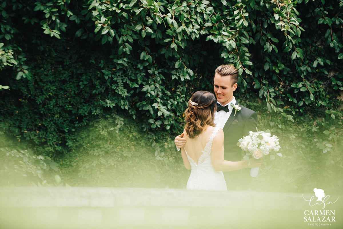 Romantic first look photography Sacramento - Carmen Salazar