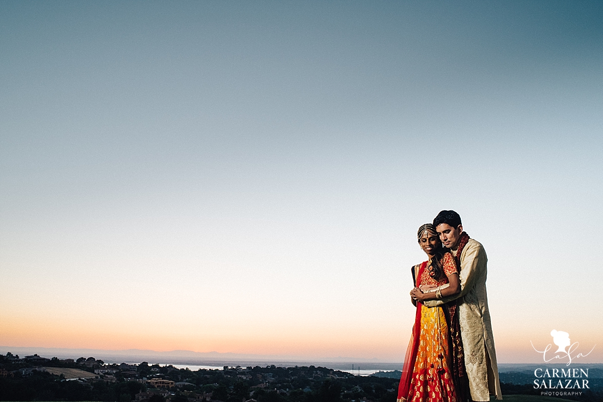 Dreamy sunset Indian wedding portraits - Carmen Salazar