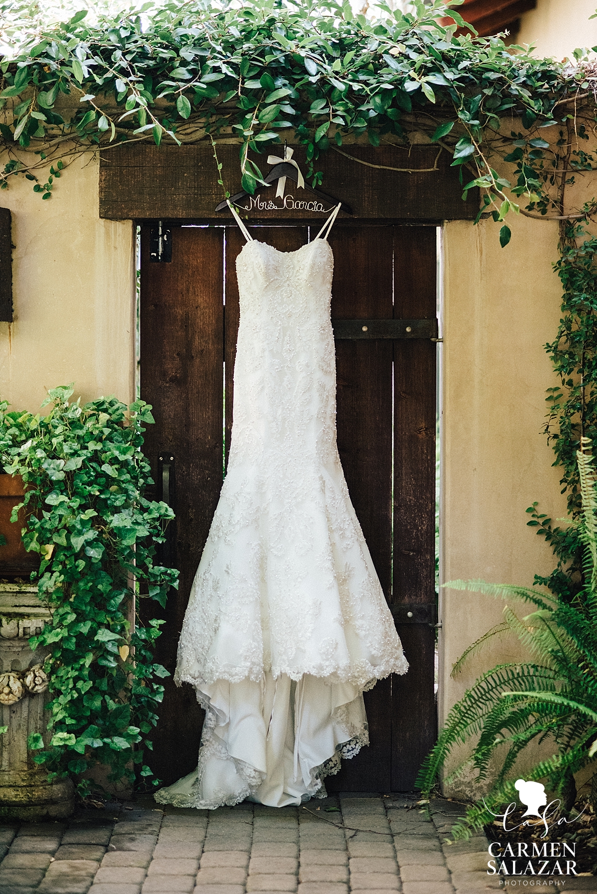 Glamorous lace mermaid wedding gown - Carmen Salazar