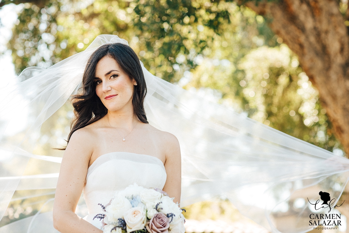 Outdoor bridal veil portraits - Carmen Salazar