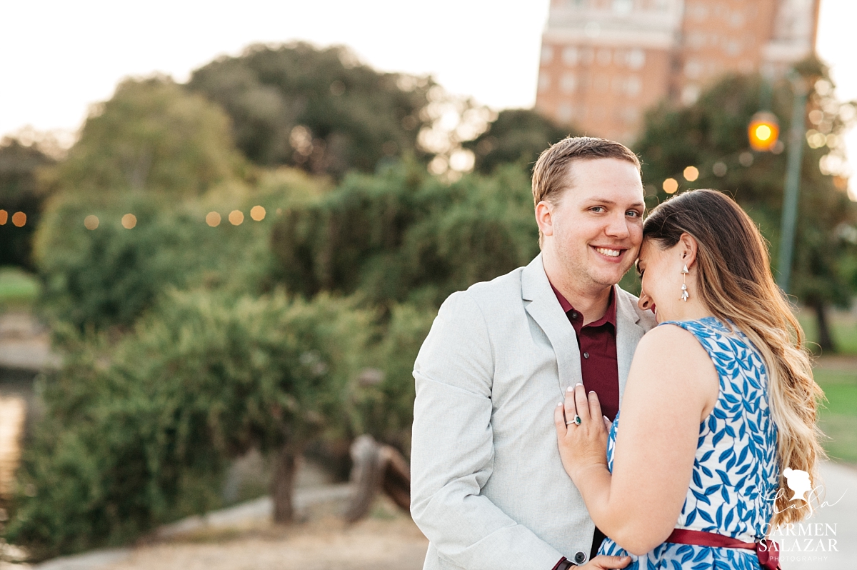 Northern California sunset engagement photographer - Carmen Salazar