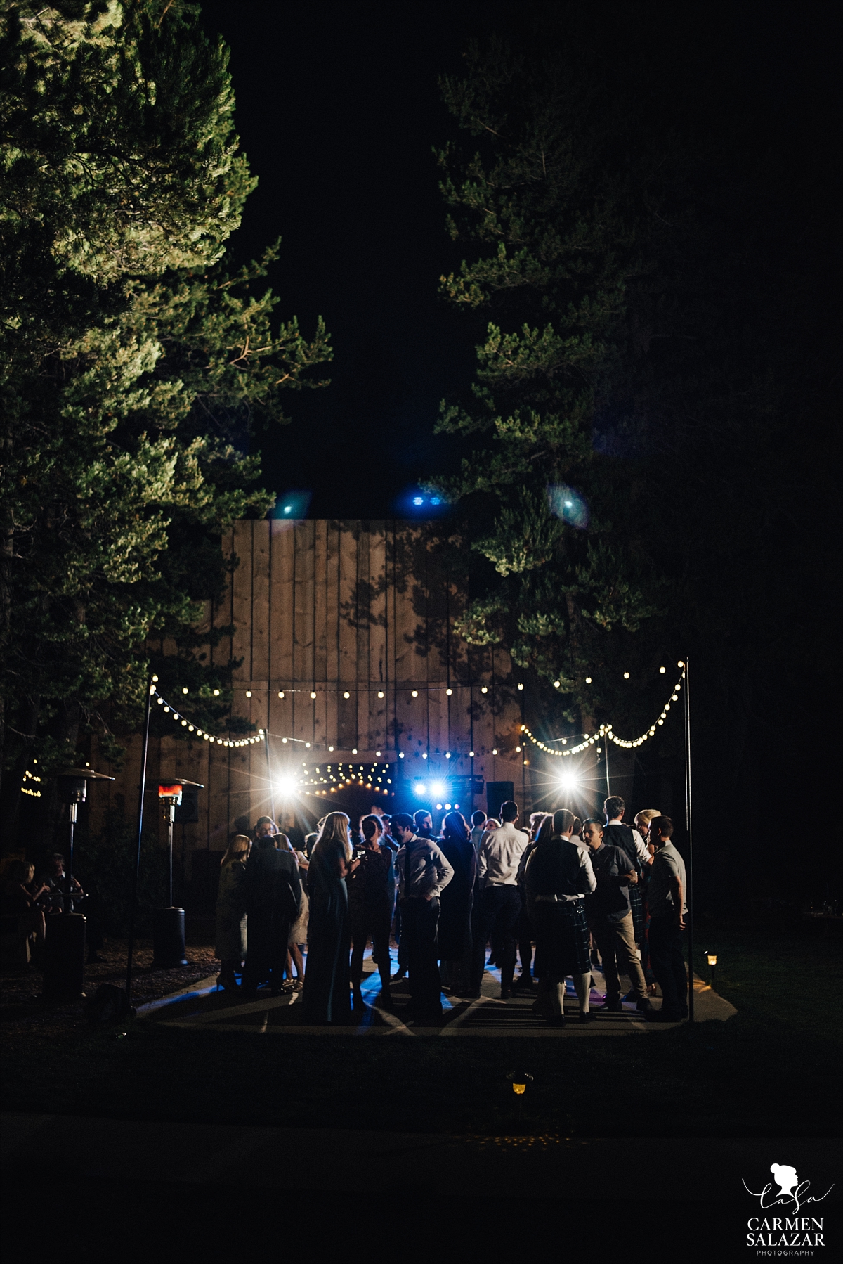 Outdoor wedding dancefloor at The Hideout - Carmen Salazar