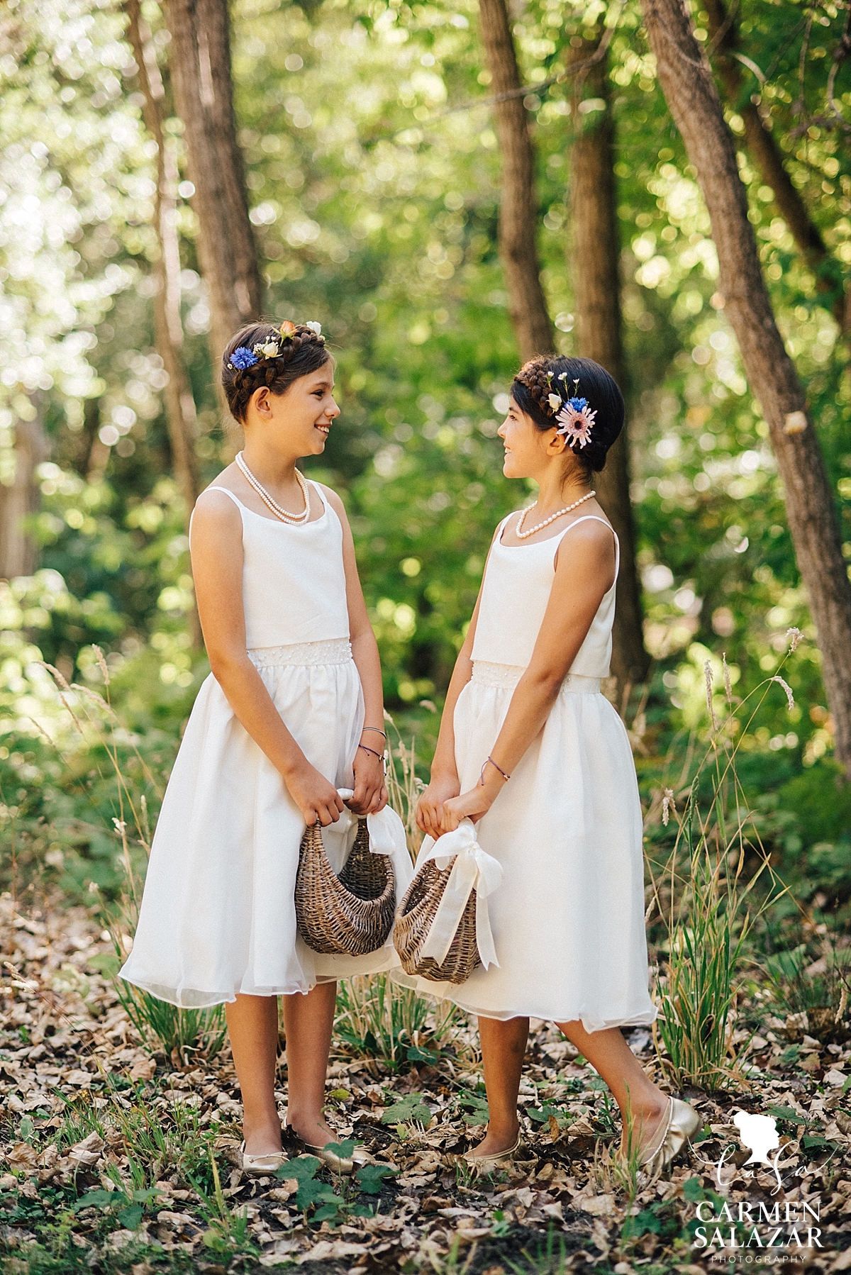 Adorable simple beauty flower girl style - Carmen Salazar