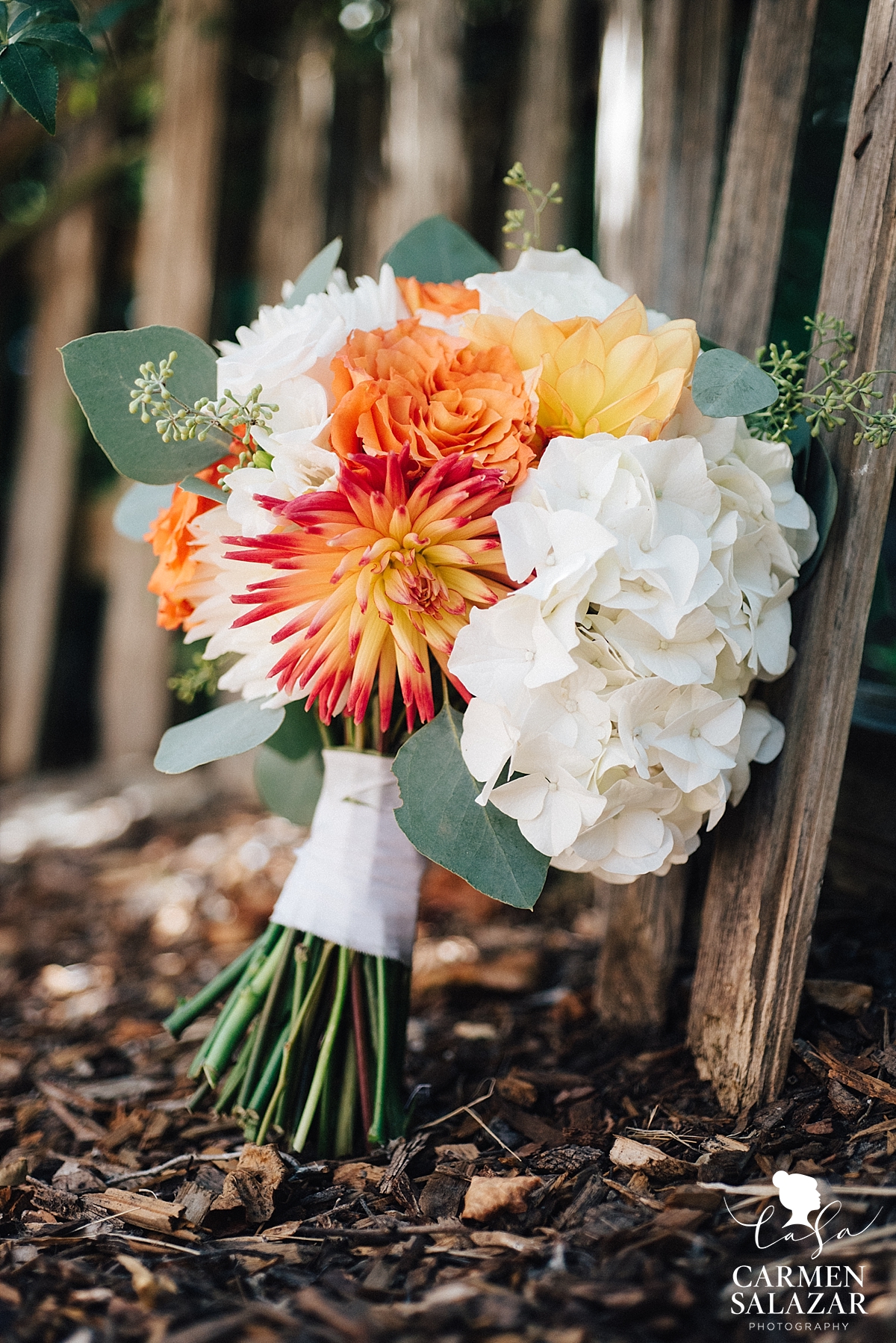 Unique modern white and orange wedding bouquet - Carmen Salazar