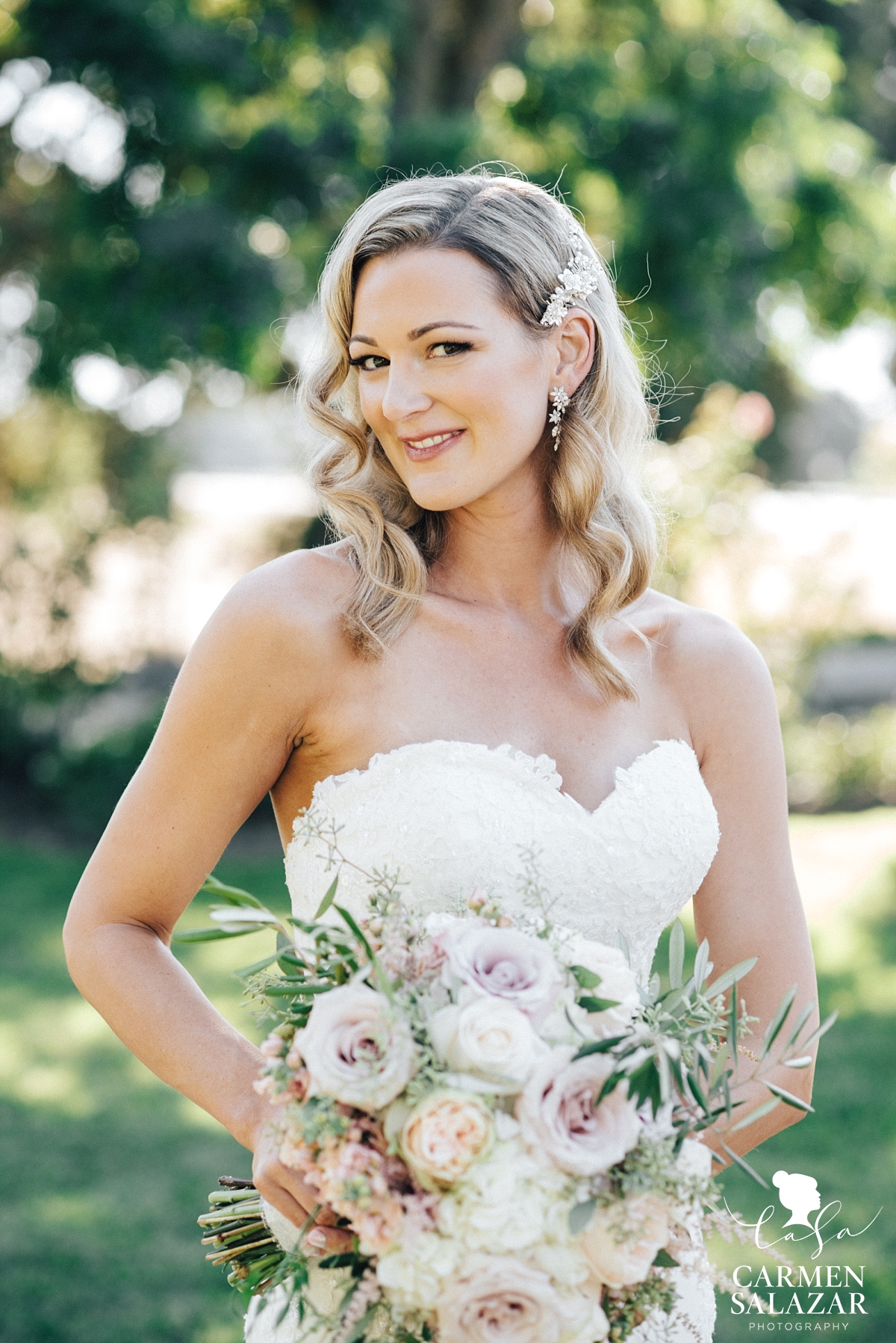 Scribner Bend Summer bride - Carmen Salazar