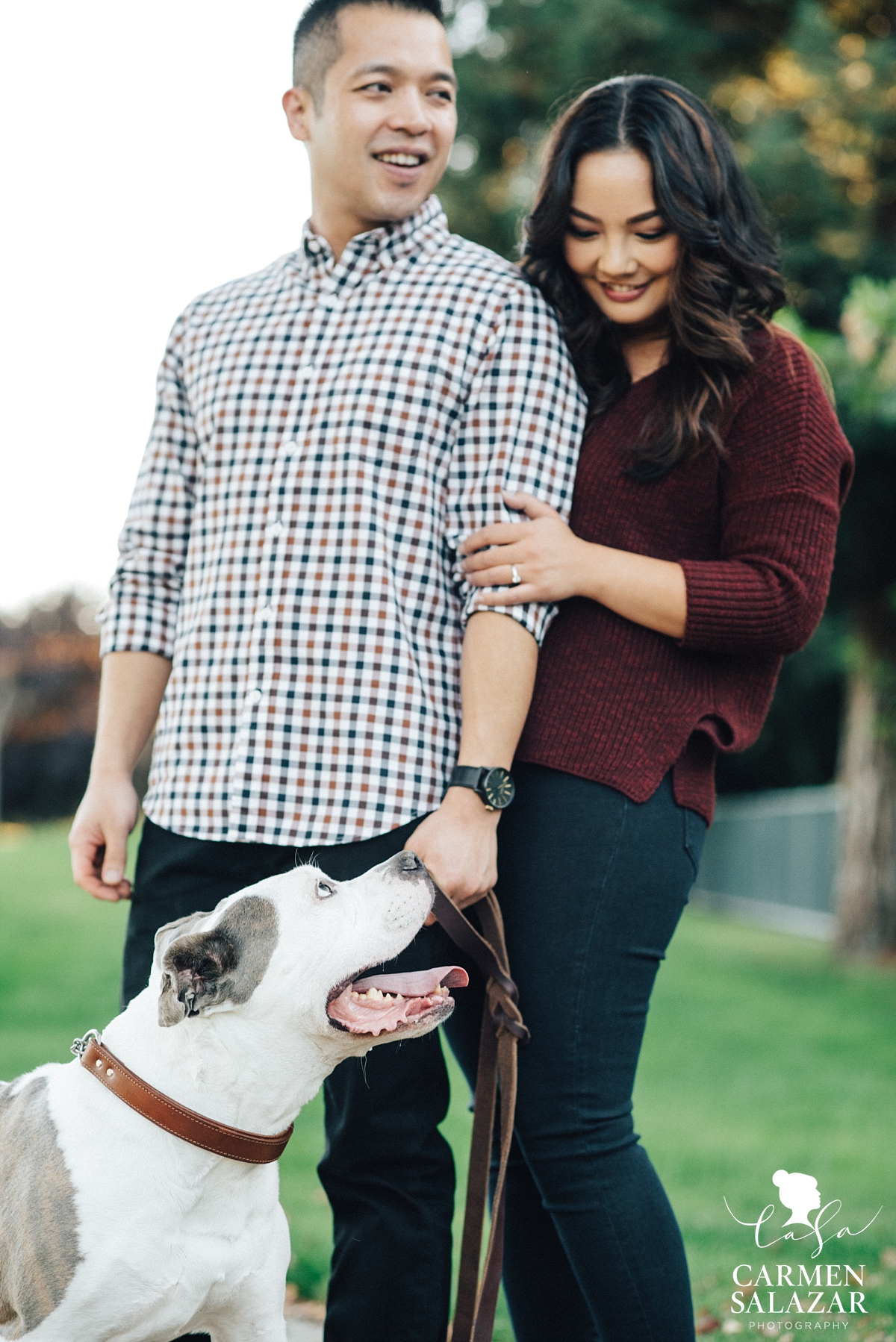 Sacramento engagement sessions with pets - Carmen Salazar