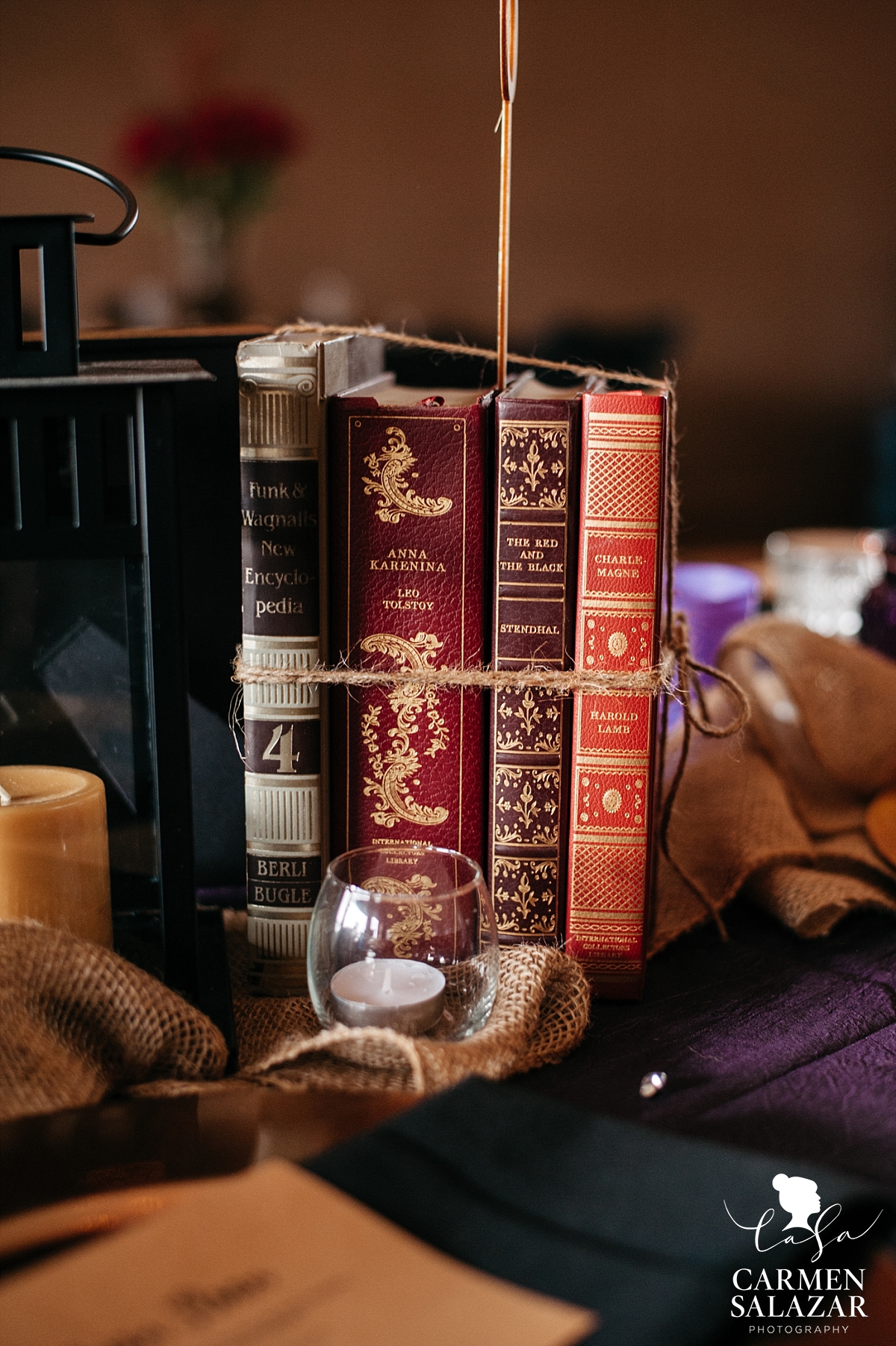 Classic literature DIY wedding decorations - Carmen Salazar