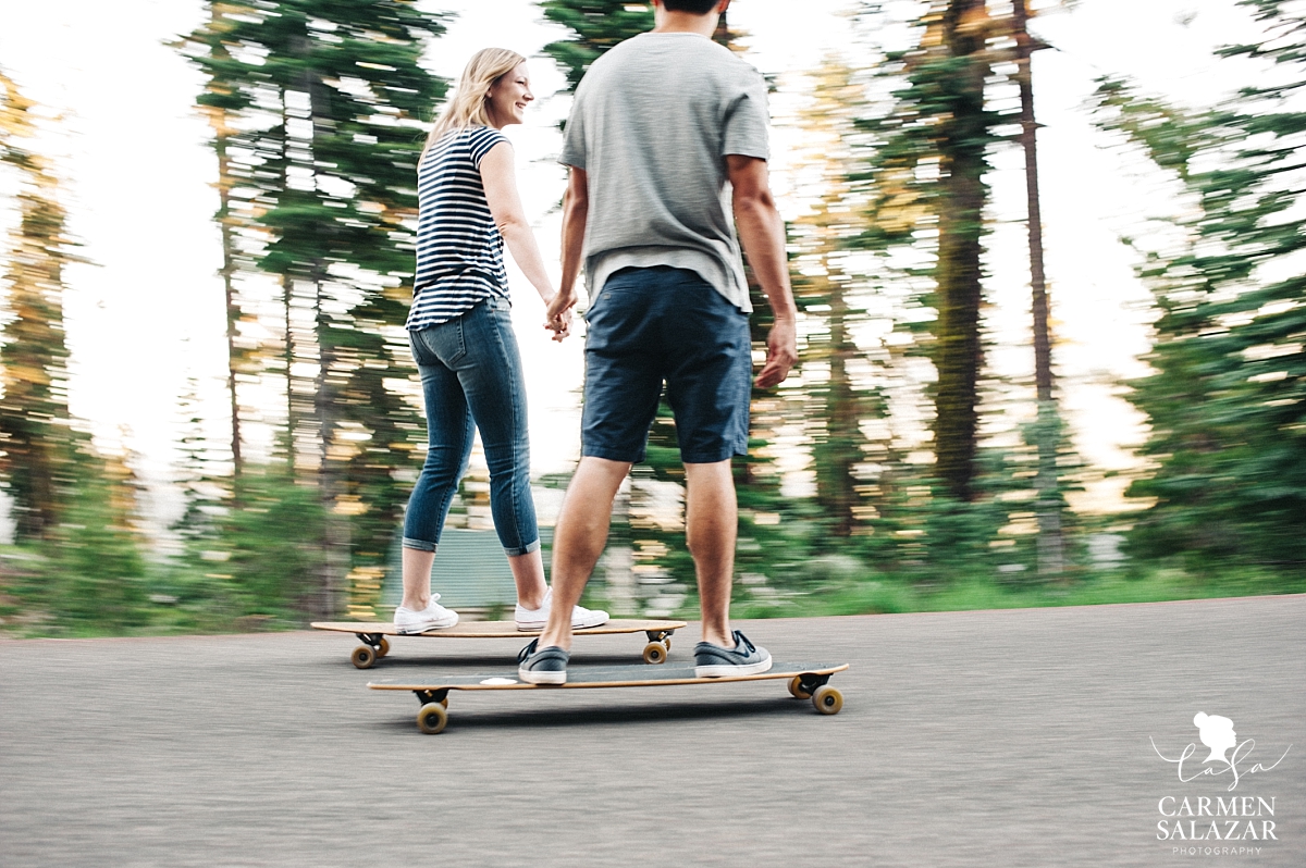 Skateboarding sweethearts engagement session - Carmen Salazar