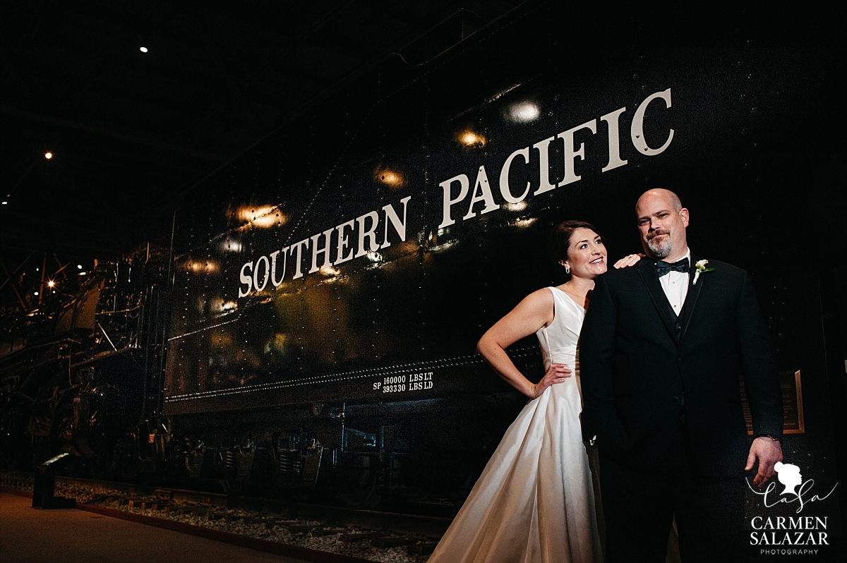 Sacramento Railroad Museum wedding photography - Carmen Salazar