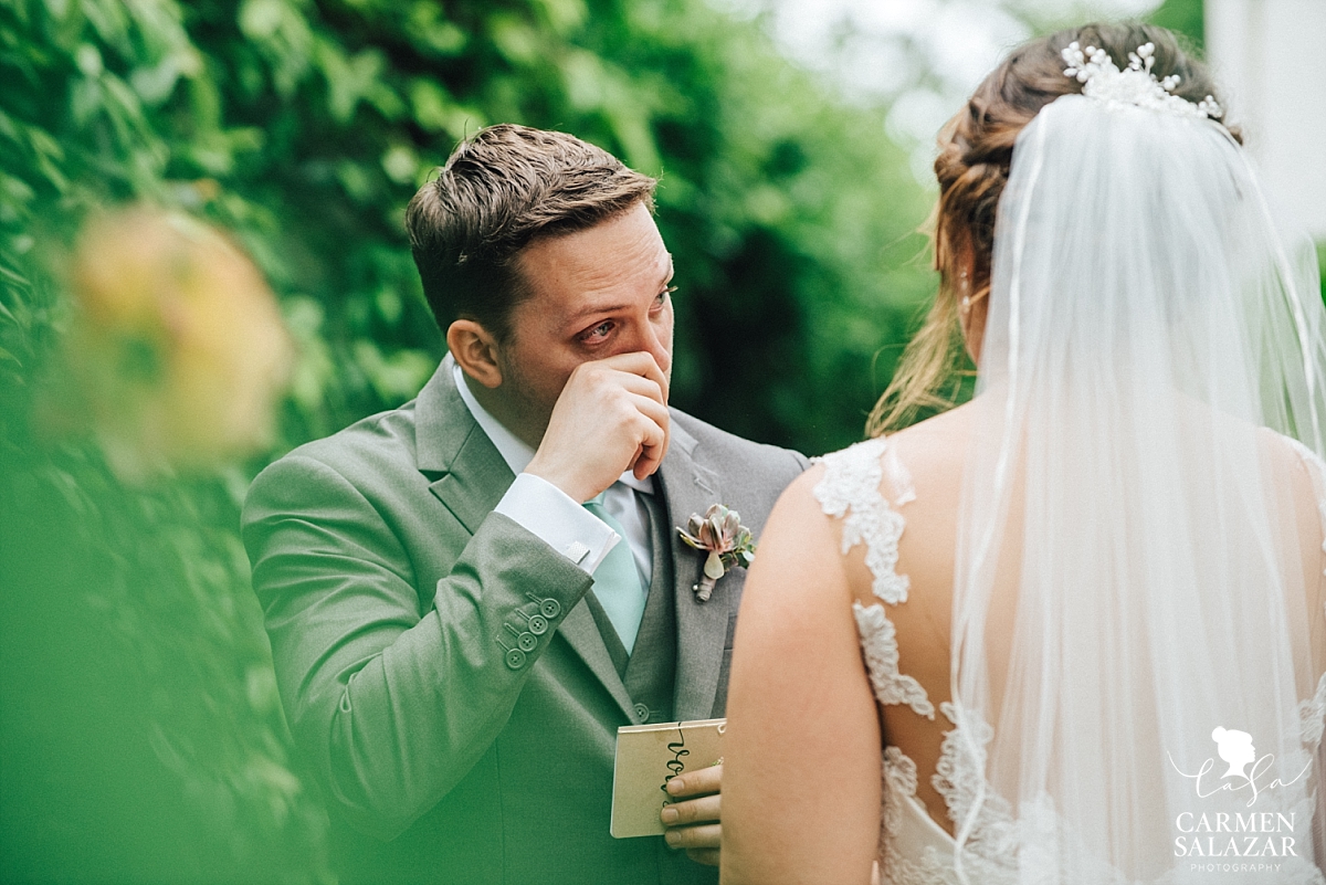 Emotional groom at Vizcaya first look - Carmen Salazar