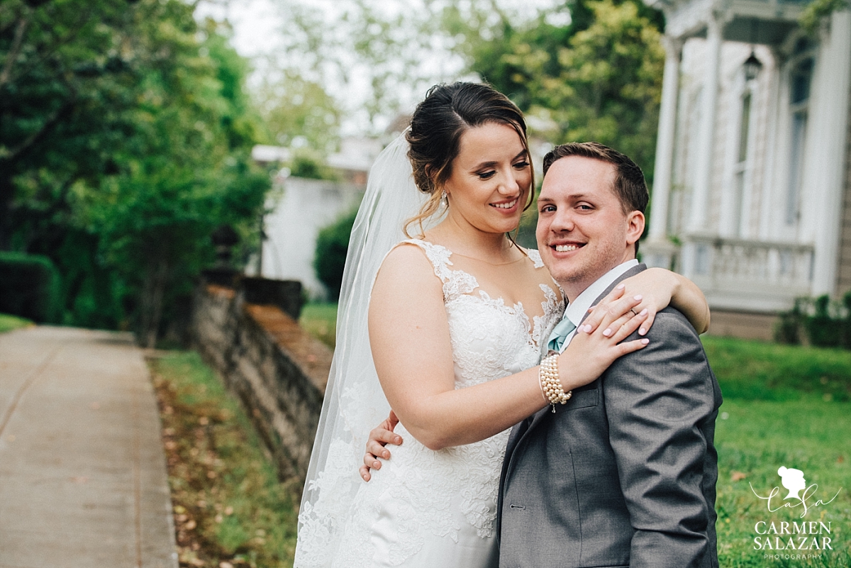 Vizcaya mansion bride and groom portraits - Carmen Salazar