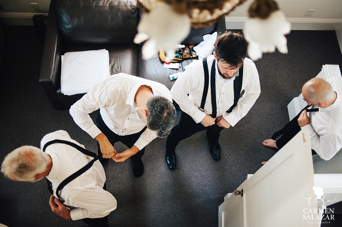 Groom and groomsmen get ready at Park Winters - Carmen Salazar