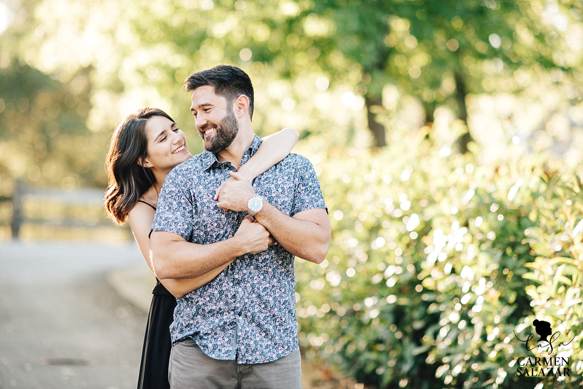 Romantic outdoor engagement portraits - Carmen Salazar