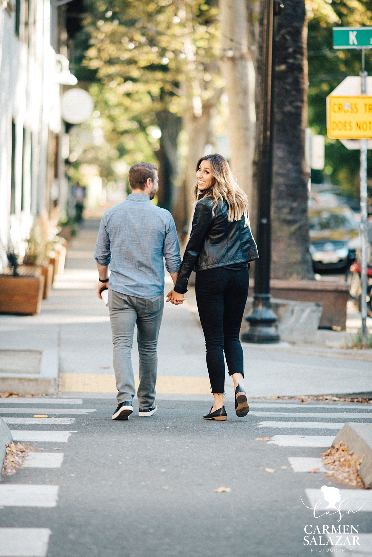 Midtown Sacramento engagement session - Carmen Salazar