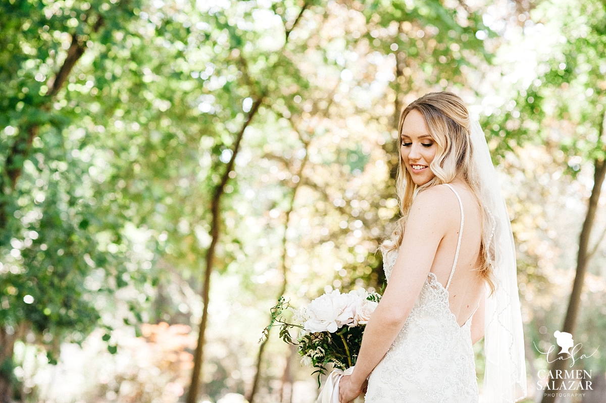 Natural light bridal portraits - Carmen Salazar