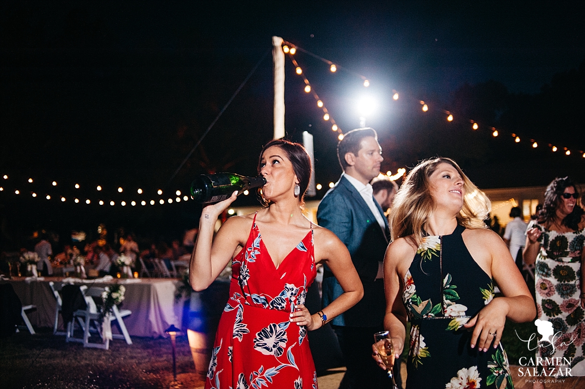 Silly wedding dance floor photos - Carmen Salazar