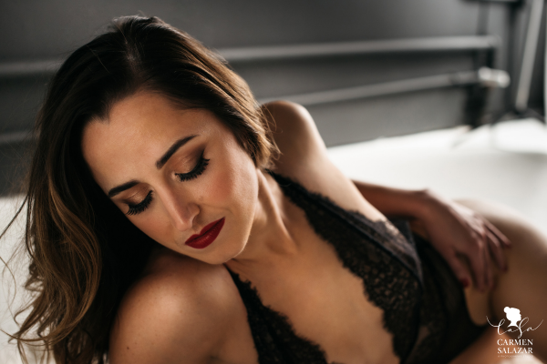 Reasons Why Every Woman Needs a Boudoir Session